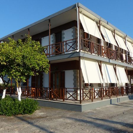 Circe Pansion Lixouri Exterior foto